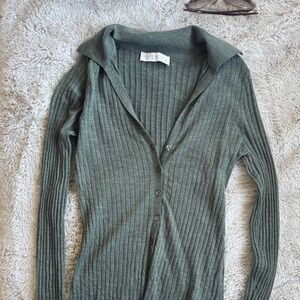 Abercrombie & Fitch 100% Merino Wool Cardigan in Olive